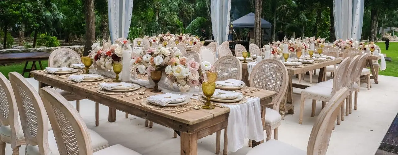 Long table banquet at Onze Xpuha, Wedding Weekend reception in the Riviera Maya