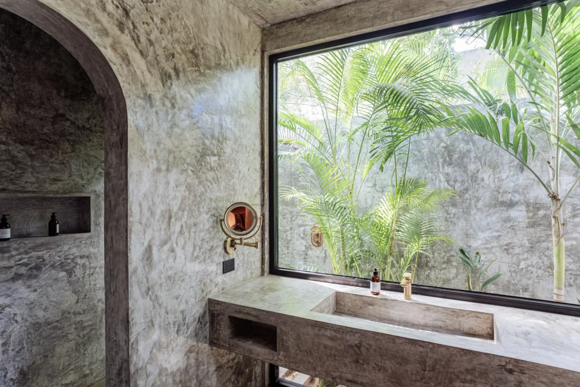 The Lodge outdoor shower